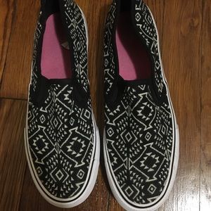 Aztec print slip on shoes